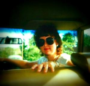 Mom's preferred place in the car-- the passenger's seat.